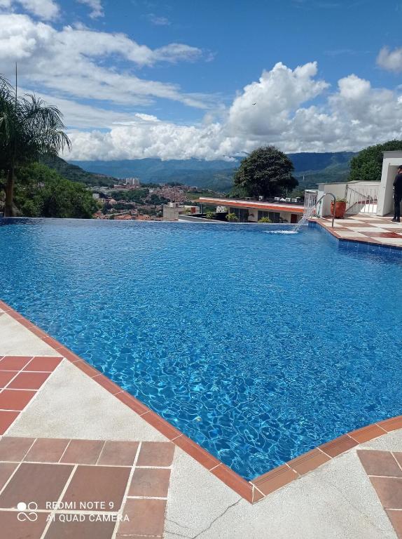 La mejor vista en conjunto y parqueadero - 5