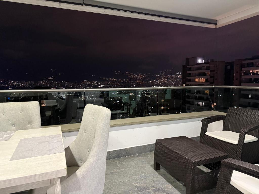 Apartamento Deluxe poblado - 5