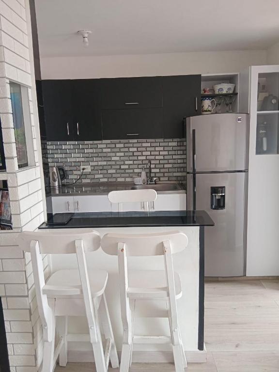 Apartamento ideal para el concierto de Bad Bunny Totalmente amoblado - 2