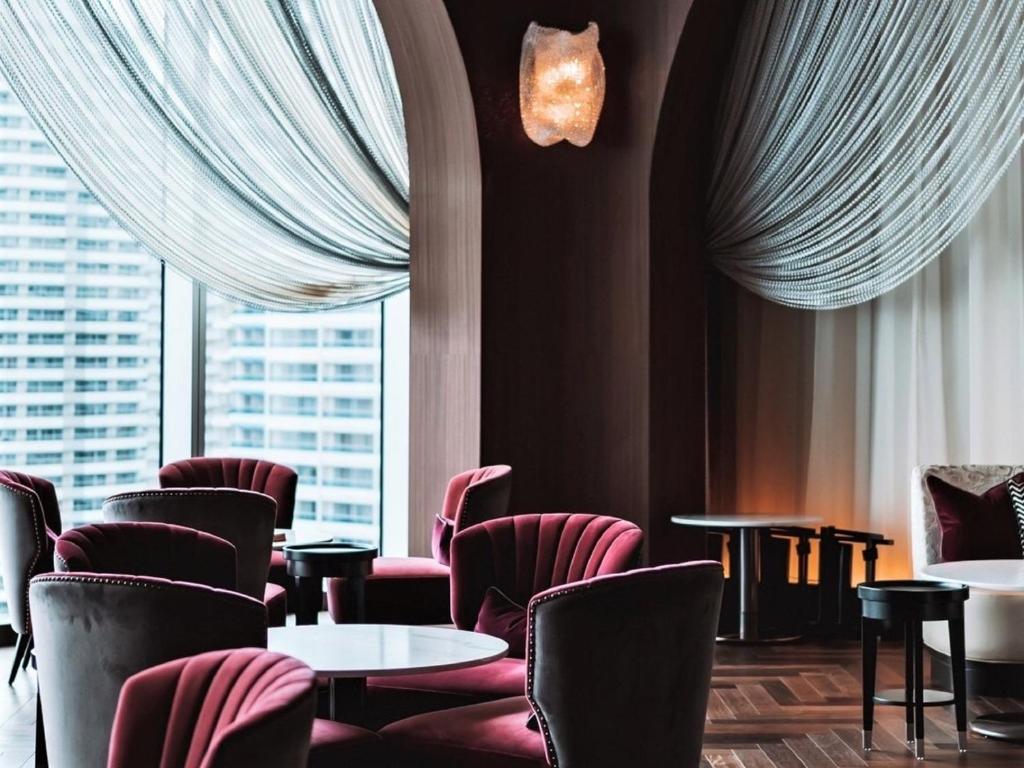 Bar/lounge