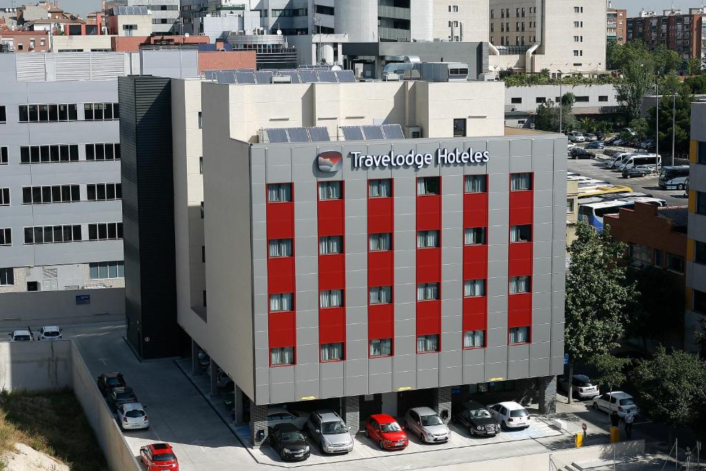 Travelodge Madrid Metropolitano - 3