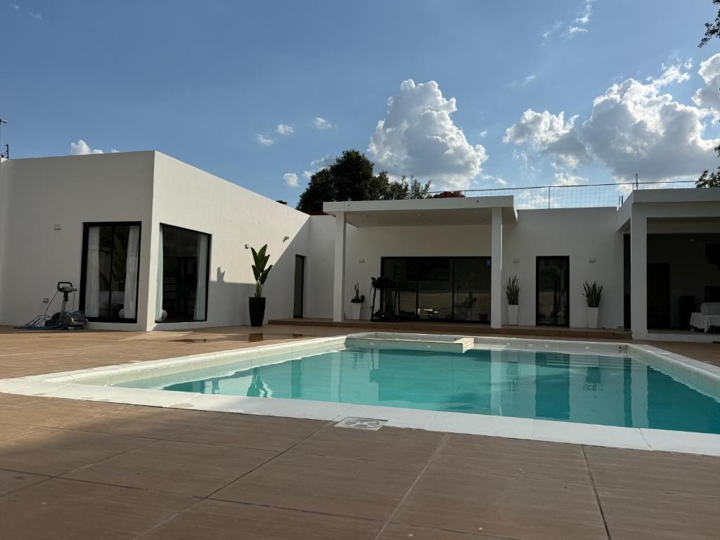 Villa Vazquez - 1