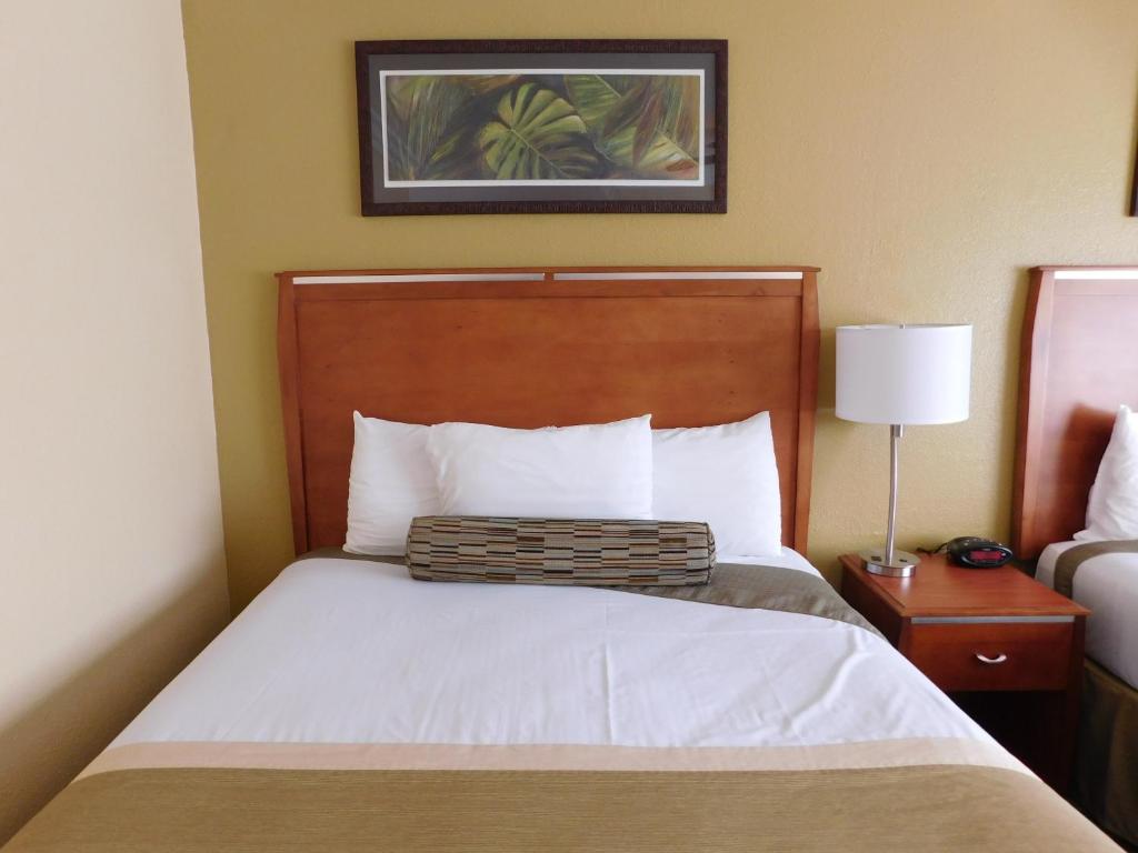 Deer Haven Inn photo
