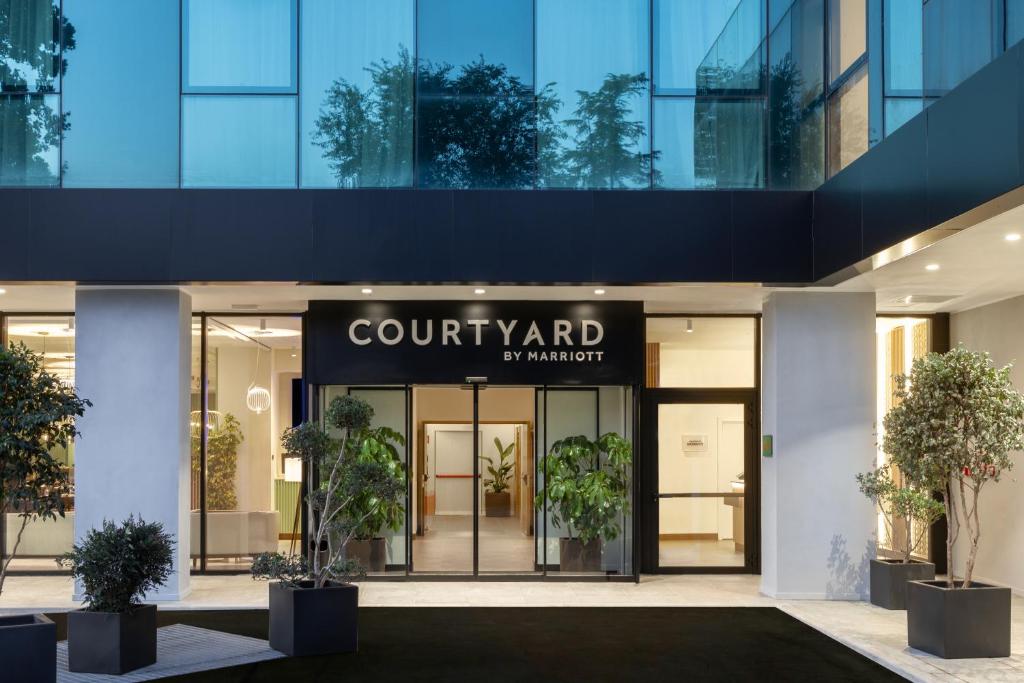 Courtyard by Marriott Milano Linate - 1
