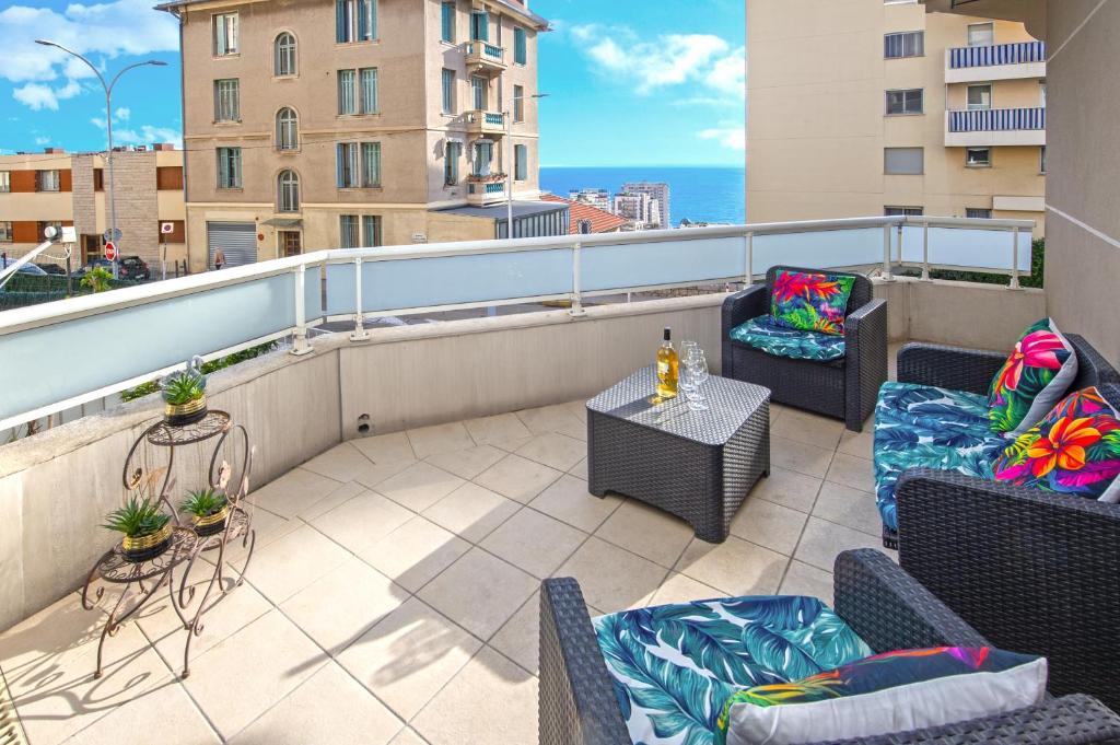 5mn Monaco - Terrasse aperçu mer - Parking - FA - 4