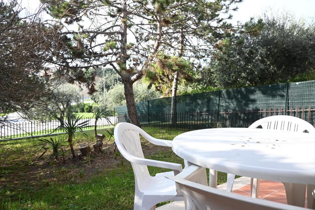 S077 - Sirolo, trilocale con giardino in centro - 3
