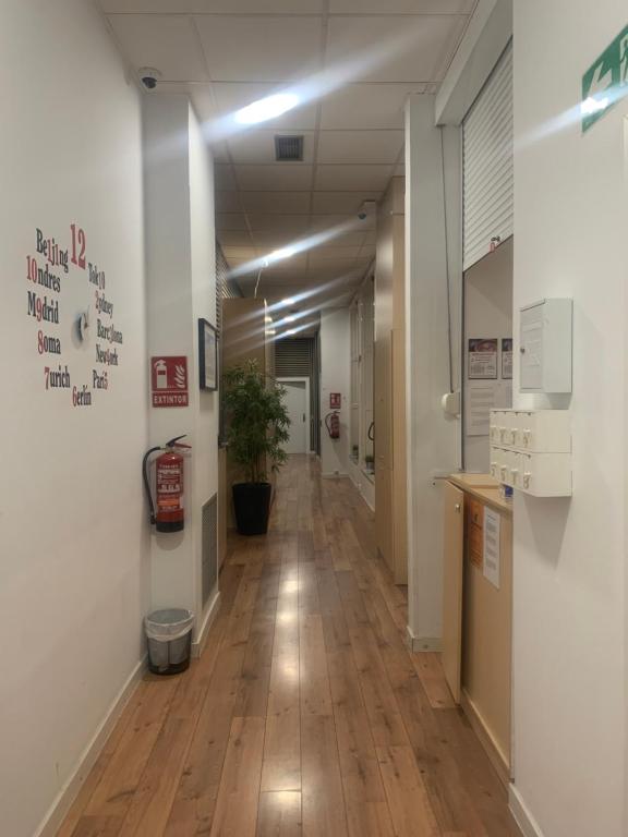 Hostal Live Natura Barcelona - 2