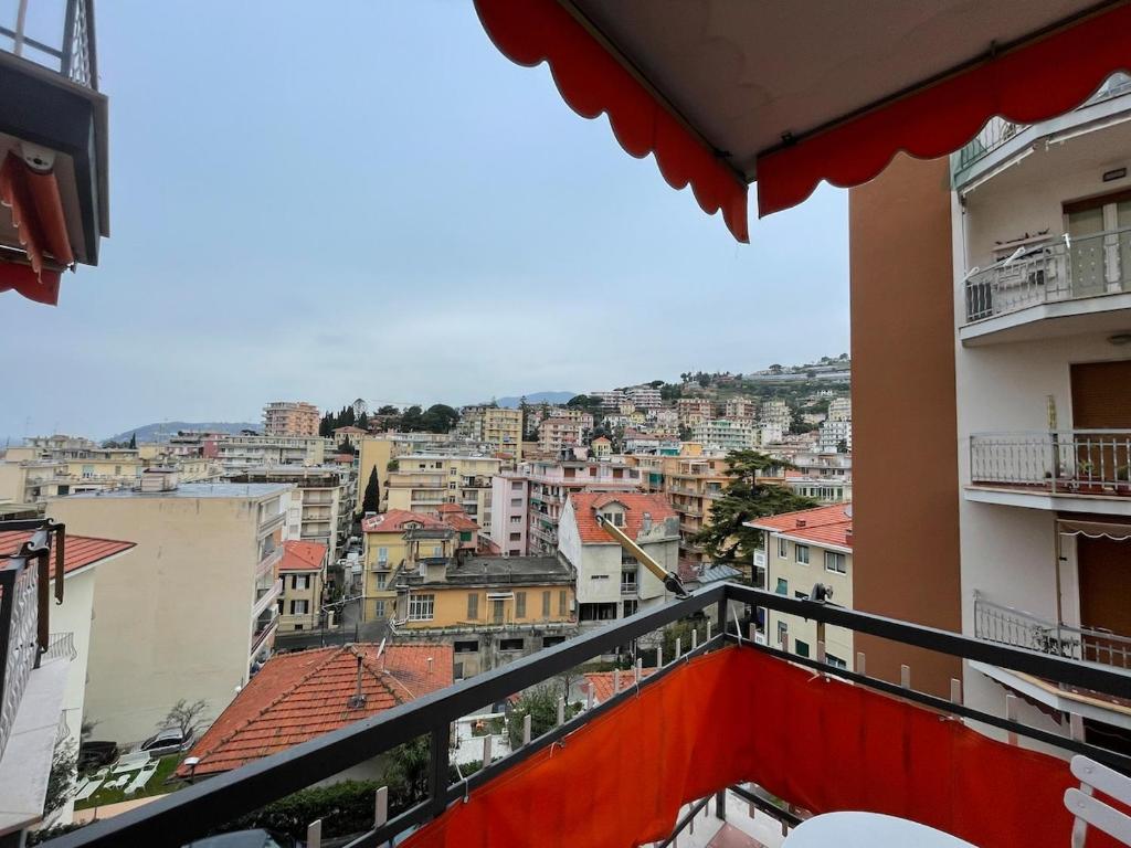 Sanremo Relax - mare e pista ciclabile sotto casa - 2