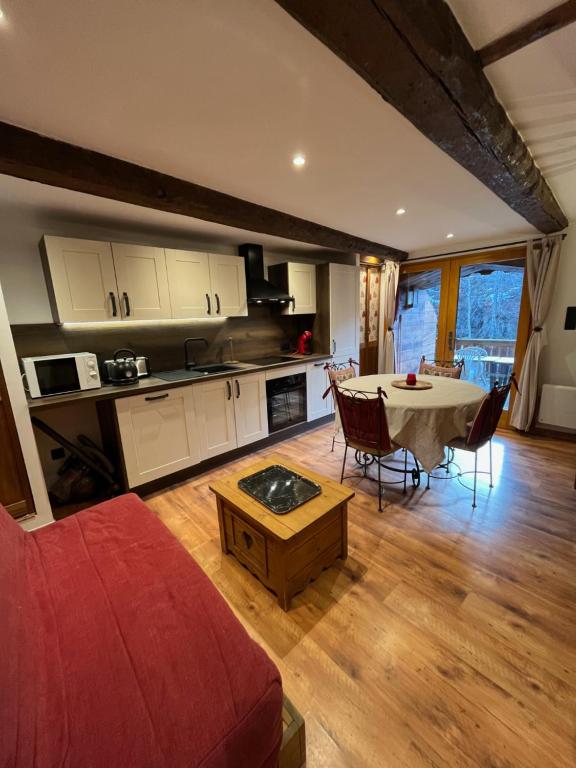 Espace Diamant - Duplex typiquement Savoyard - 3