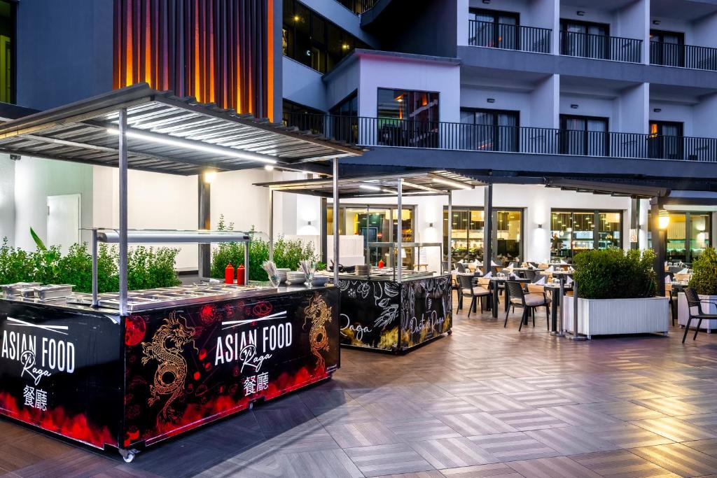 The Raga Side Adult Only — Restaurant & bars in Side