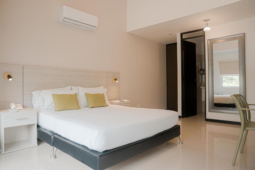 Basic Hotel Chipichape by Hoteles MS - 2