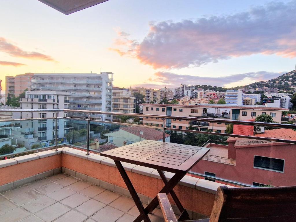 Apartment Rene Go2llolet - 3