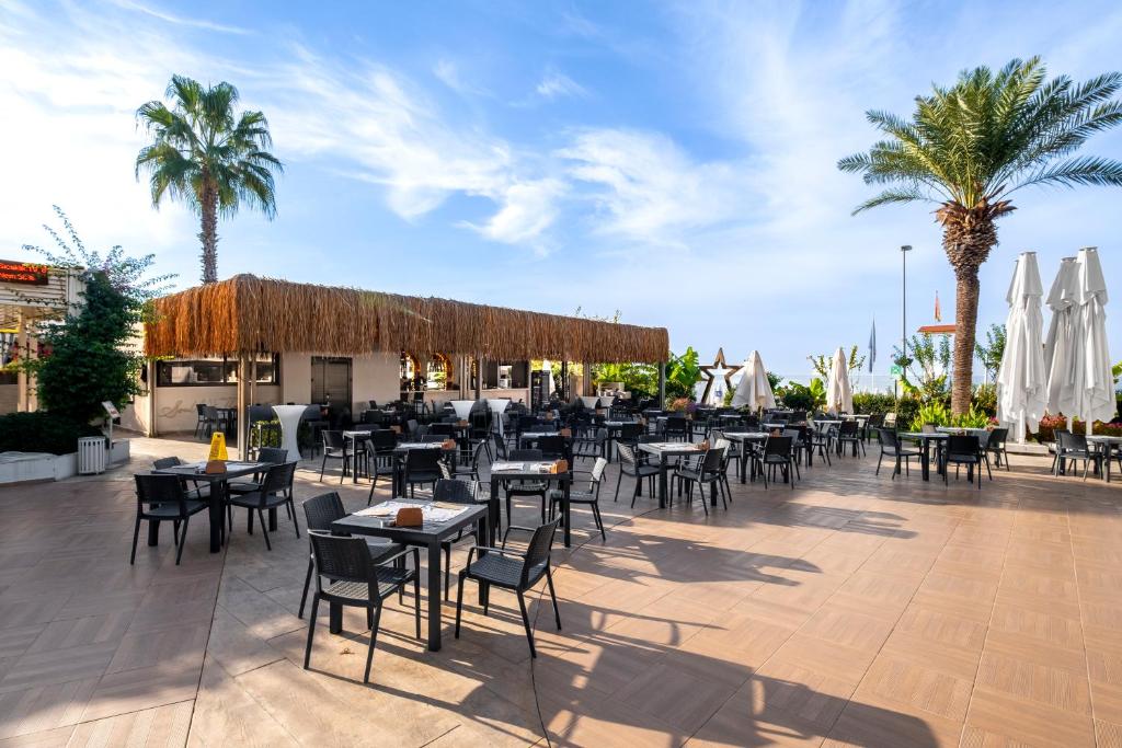 The Raga Side Adult Only — Restaurant & bars in Side