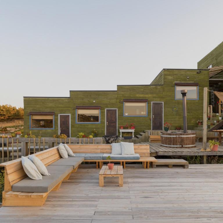 Pupuya Surf House - 1