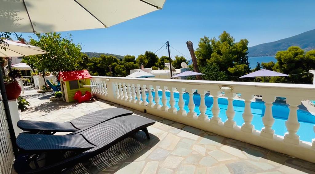 Lions Poros Apartments 대표 이미지