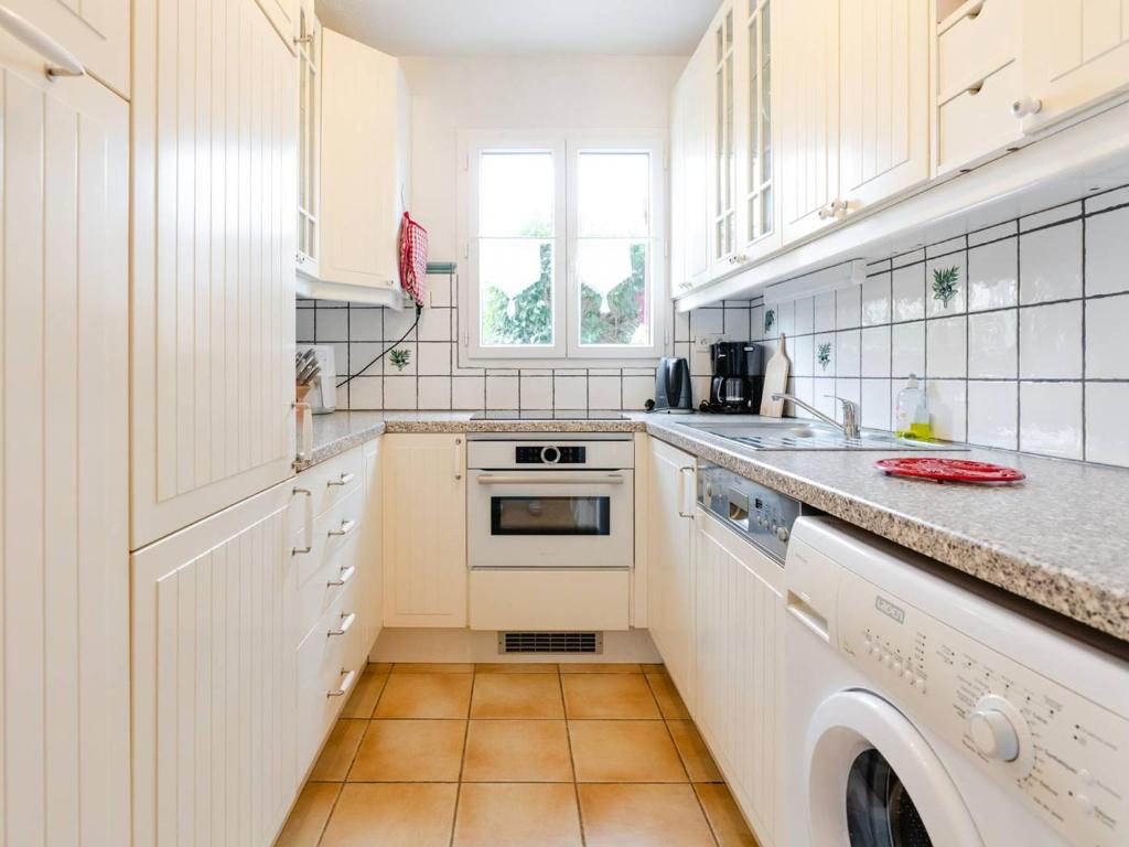 Villa spacieuse avec parking, jardin, animaux admis - FR-1-409-289 - 3