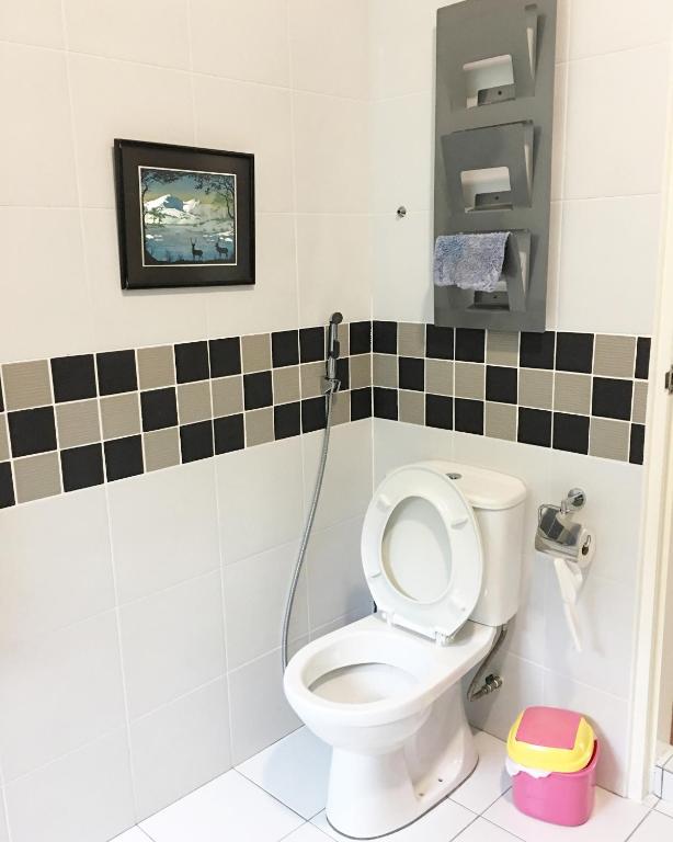 Crystal Cameron Vacation Bungalow photo