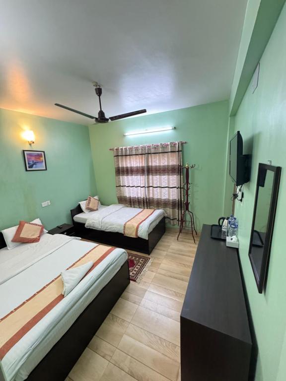 Hotel Pokhara Paradise in Phewa Lake — photo 2