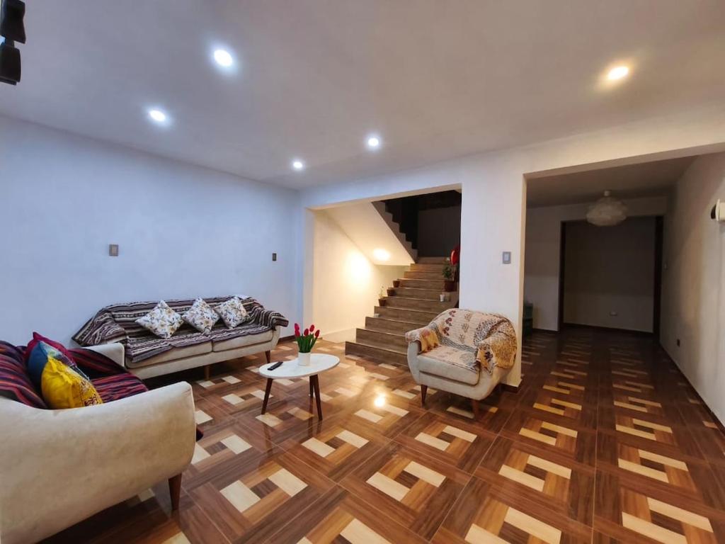 Huaqui House - 1