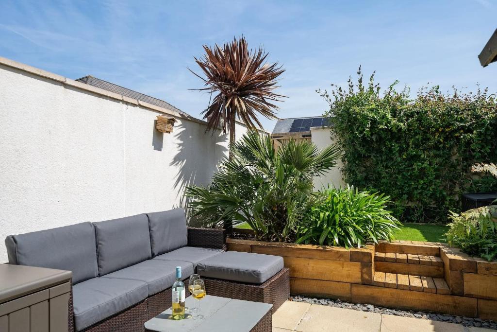 Stylish Home with Private Garden, Newquay photo 7