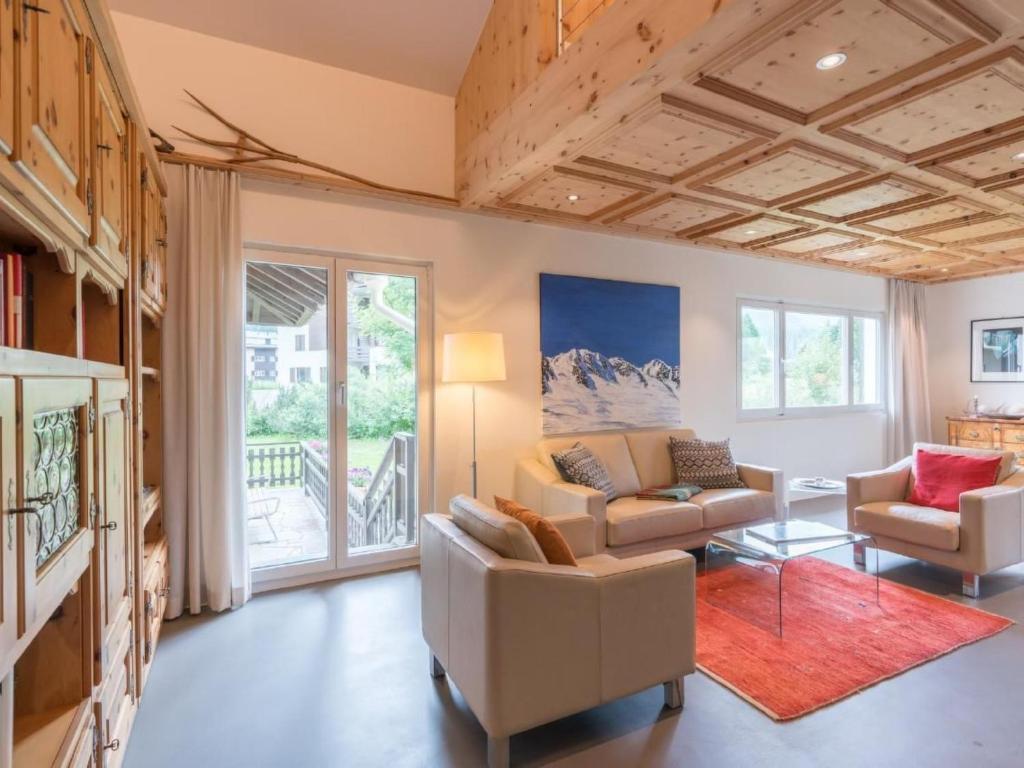 Holiday Home Chesa Lagrev 1 by Interhome - 1