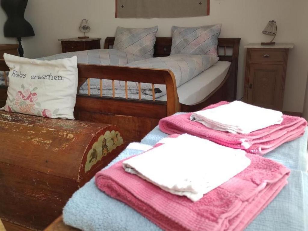 Apartment Chasina Bonavia - unvergessliche Ferien in Sent by Interhome - 2