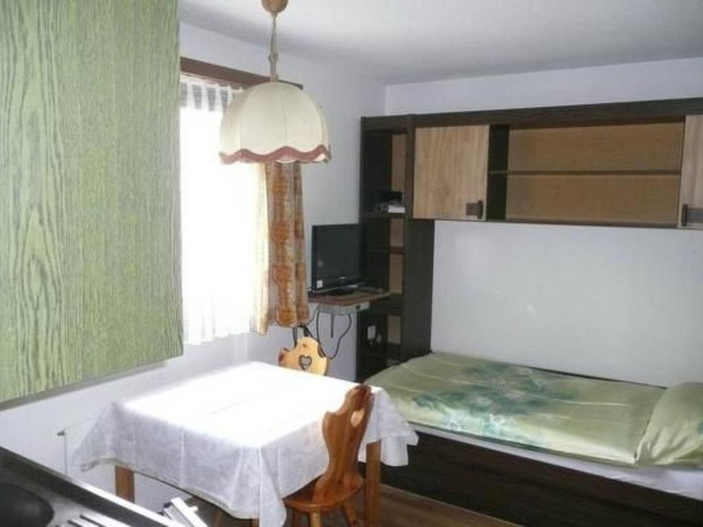 Apartment Chesa Margretta by Interhome - 2