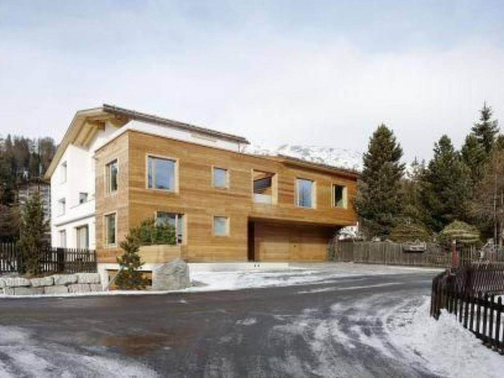 Apartment Chesa Grusaida by Interhome - 2