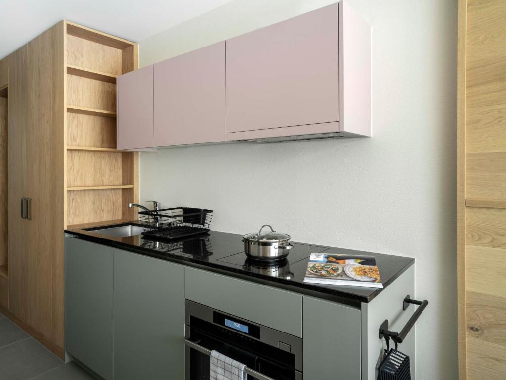 Apartment Stadthaus N9 Mountain Medium Studio by Interhome - 3