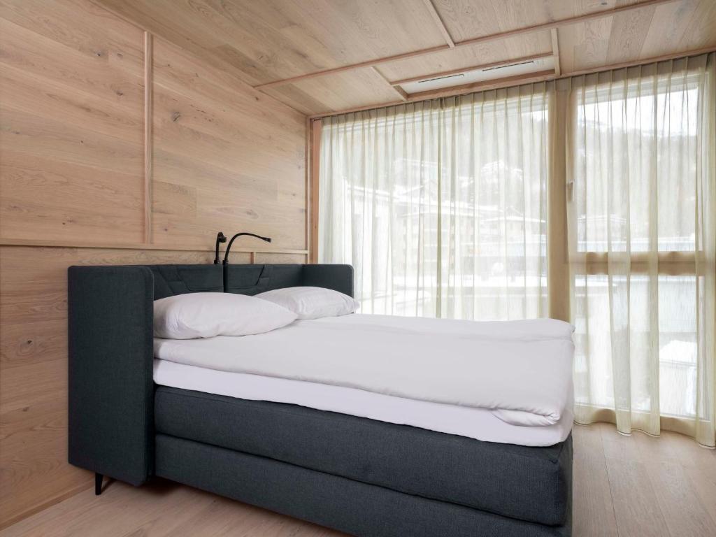Apartment Stadthaus N9 Mountain Medium Studio by Interhome - 5
