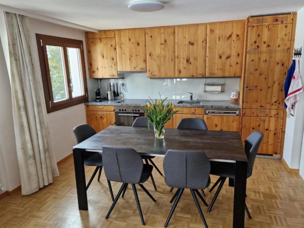 Apartment Chesa Piz Palü by Interhome - 3
