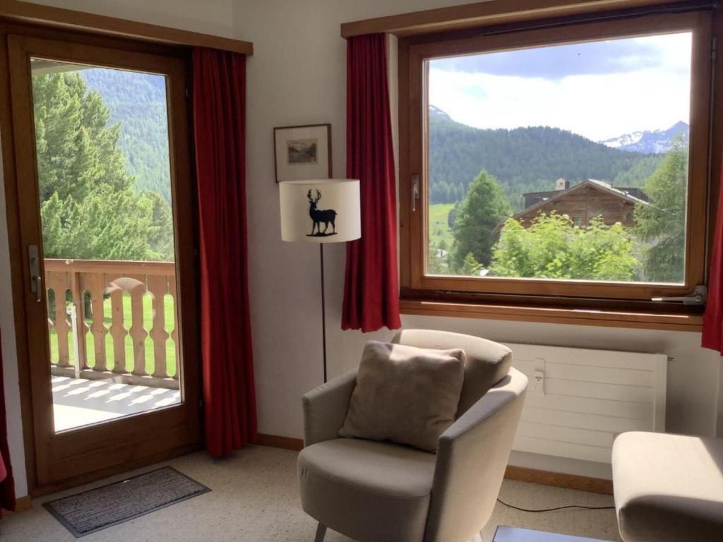 Apartment Chesa Auricula 4 Aden - ÖV inclusive by Interhome - 4