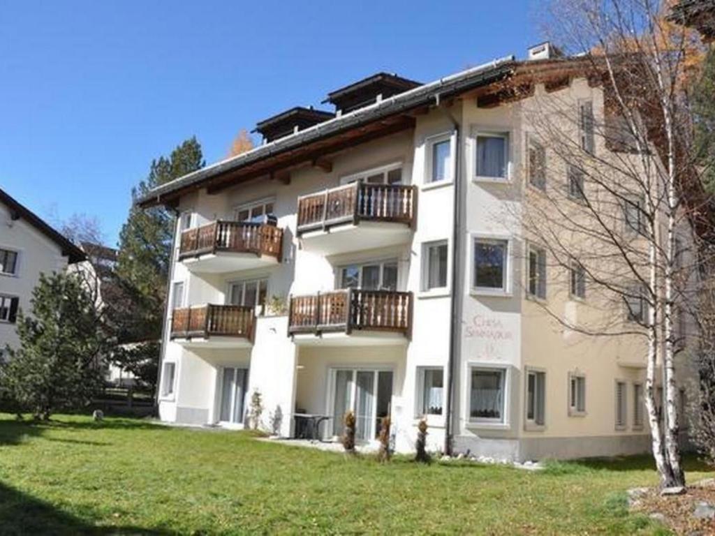Apartment Chesa Semnadur H2 by Interhome - 1