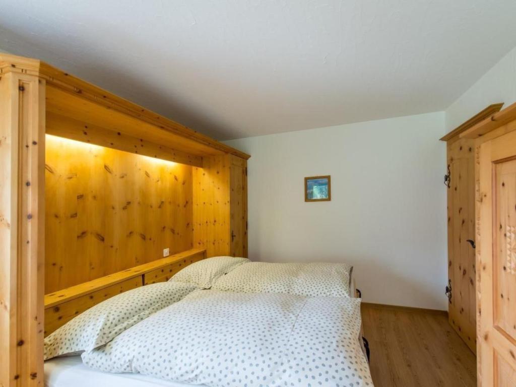 Apartment Chesa la Furia WHG 24 by Interhome - 2