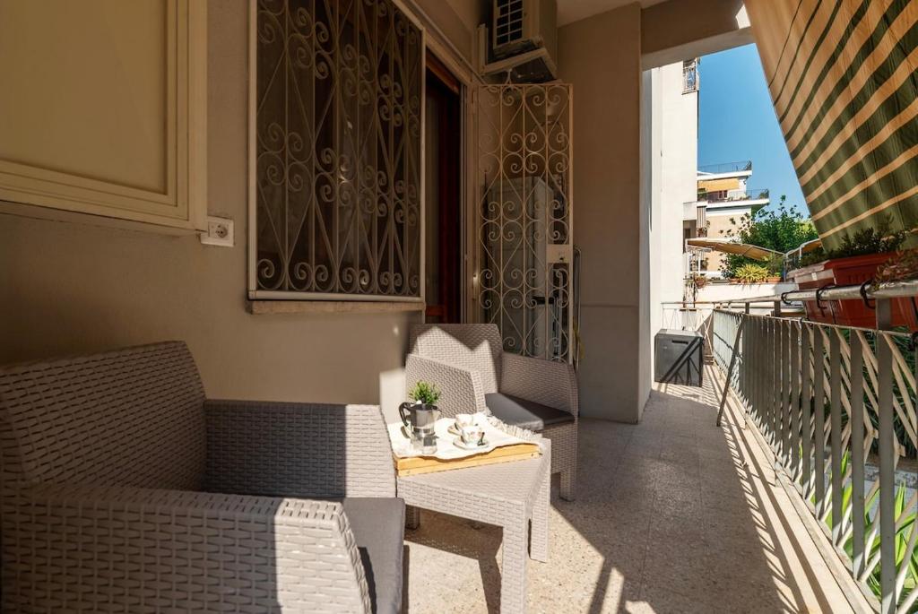 Favara 119 Modern three room apartment near the Gemelli - 5