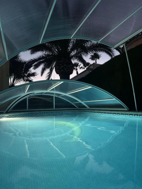 Impresionante Villa con piscina climatizada - OLIVA NOVA - 1