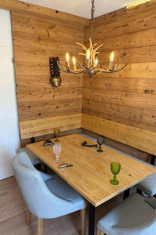 Apartment FeWO Allgäu Chalet - gemütliche Hüttenatmosphäre und Schwimmbad und Sauna im Ha by Interhome - 5