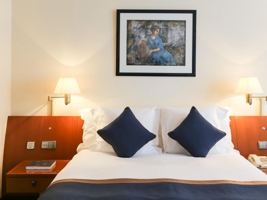 Hotel Le Royal Photo 4