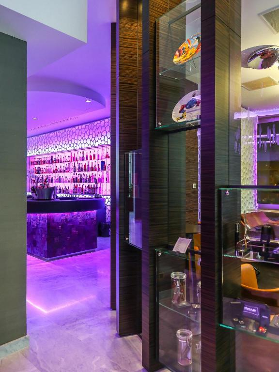 Hotel Le Royal Photo 41