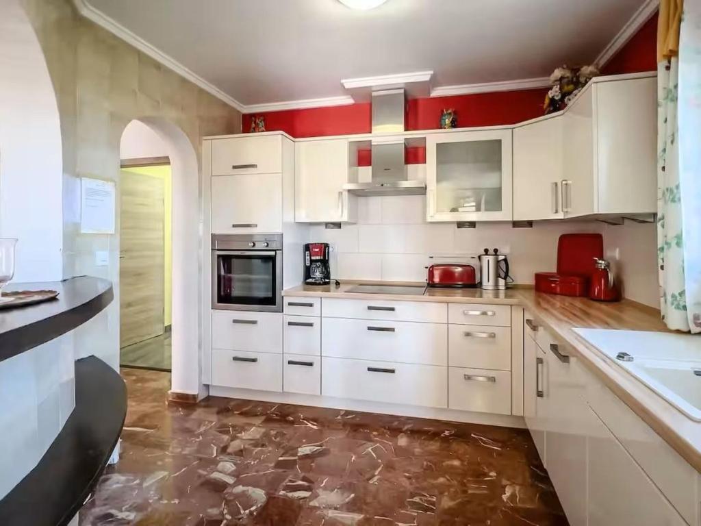 Holiday Home Bezaubernde Villa by Interhome - 5