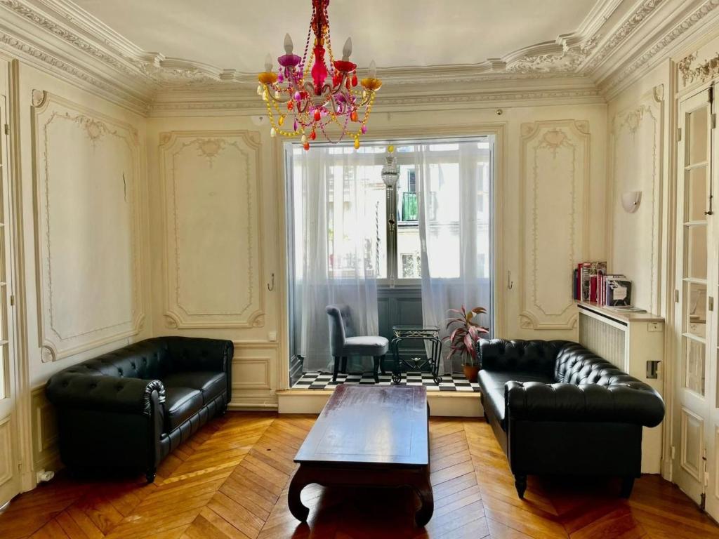 Apartment Haussmann Opera by Interhome - 1