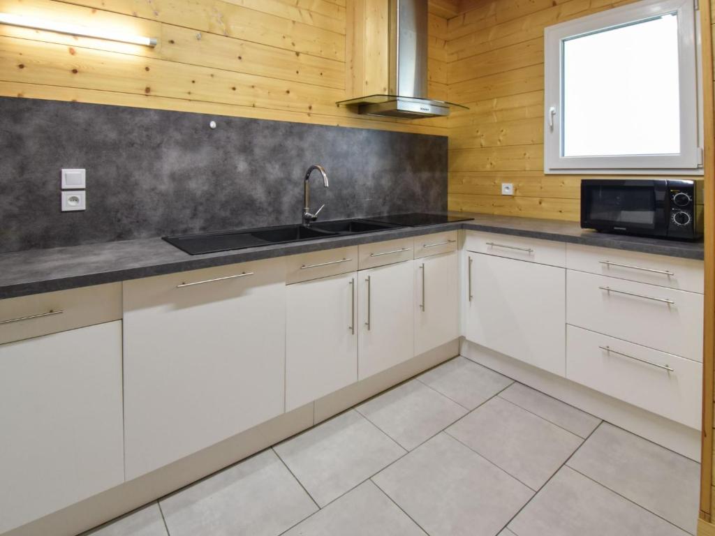 Holiday Home Gavarnie für 8 Personen und 4 Kinder by Interhome - 2