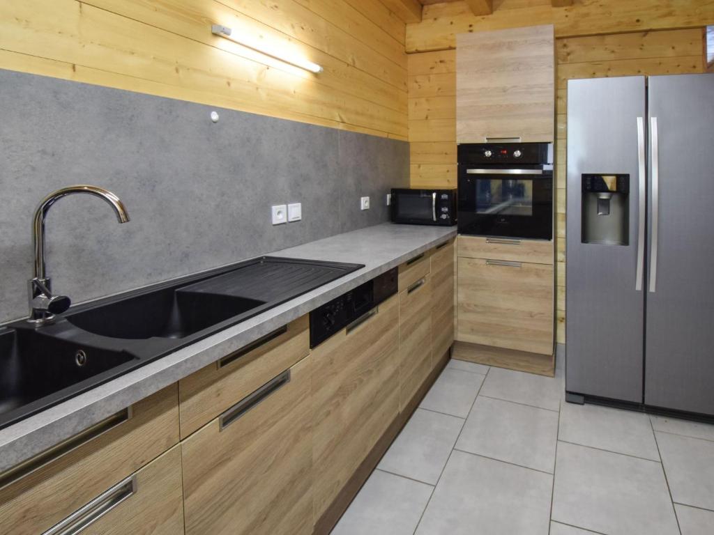 Holiday Home für 12 Personen in Luz Saint Sauveur by Interhome - 2