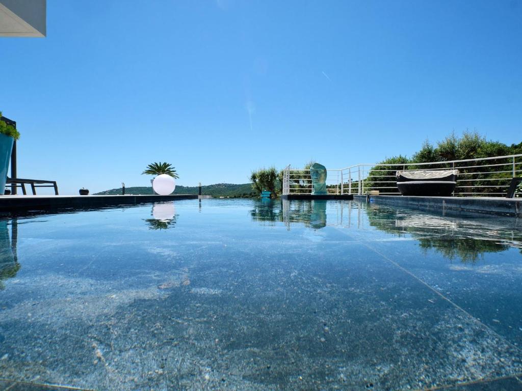 Holiday Home Villa 259 mit Meerblick- Pool und Jacuzzi by Interhome - 3