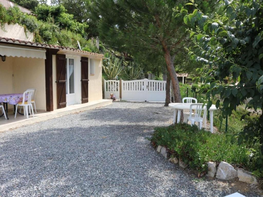 Holiday Home 3 Zimmerhaus by Interhome - 2