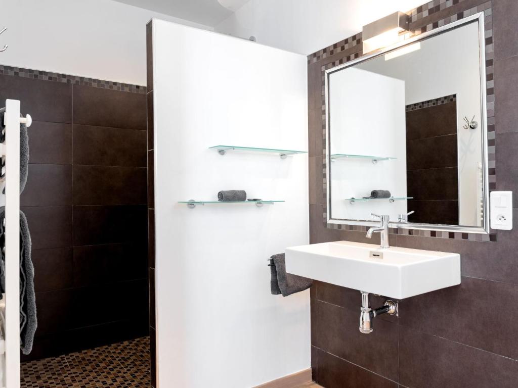 Apartment Außergewöhnliche Wohnung am Hafen by Interhome - 4