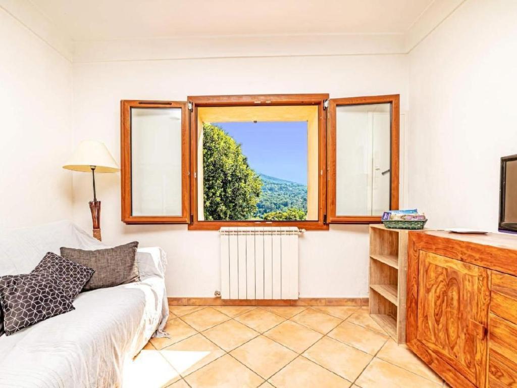 Apartment Locations-06 - das haus von noelie 1- stock by Interhome - 3