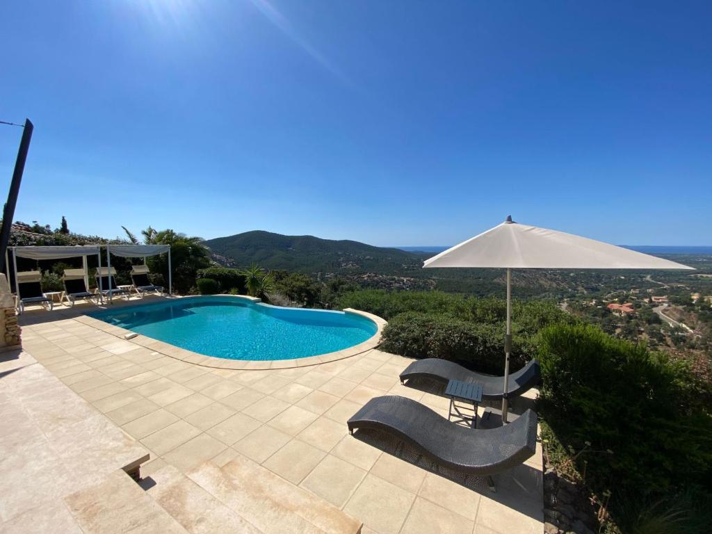 Holiday Home Ferienvilla mit Pool Infinity by Interhome - 3