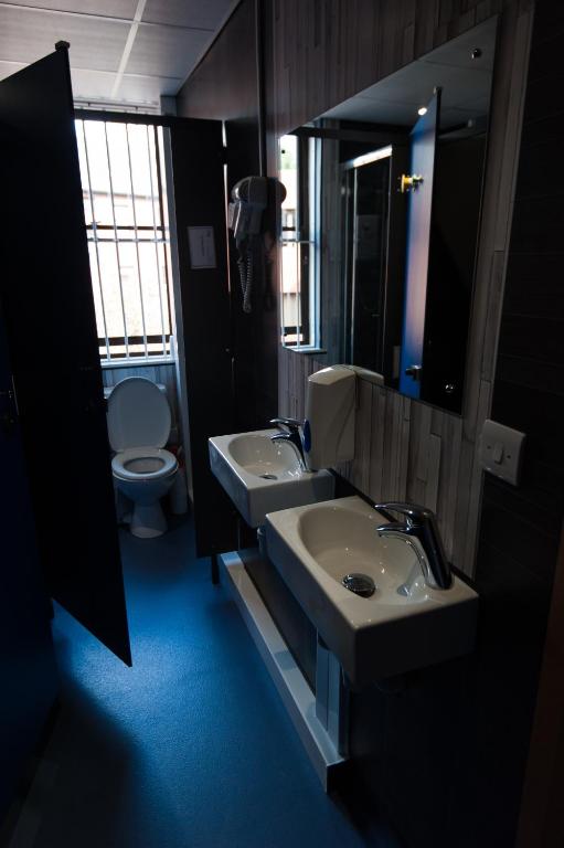 Russell Scott Backpackers Hostel photo