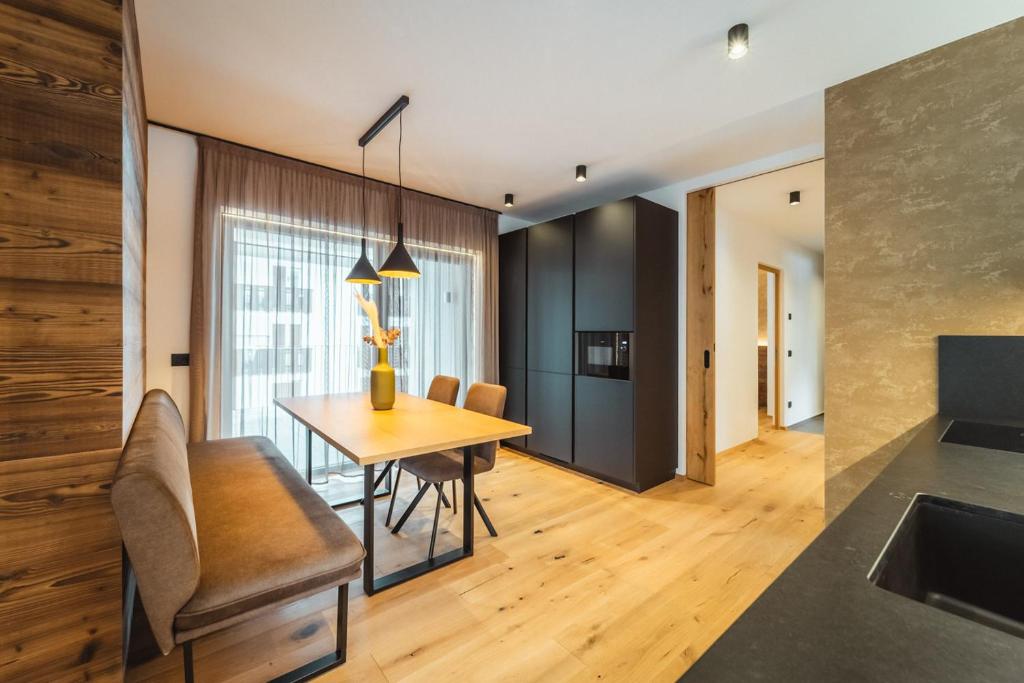 Toni's Apartments - 1